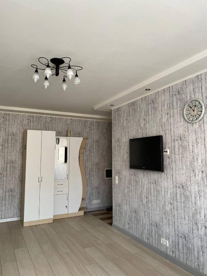 Красивая 3 К Кв Центр М Гагарина М Спортивная Charkiw Exterior foto