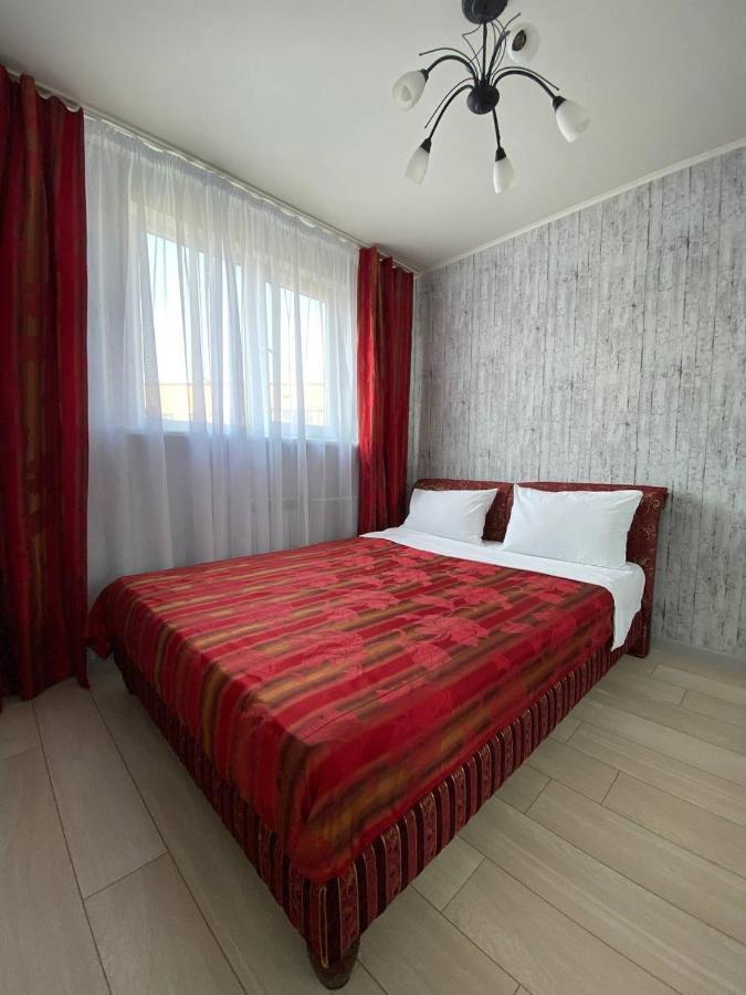 Красивая 3 К Кв Центр М Гагарина М Спортивная Charkiw Exterior foto